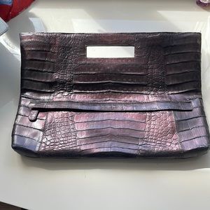 NWT, NANCY GONZALEZ Large Purple Metallic Clutch Caiman/Croc and Keyhole Handle